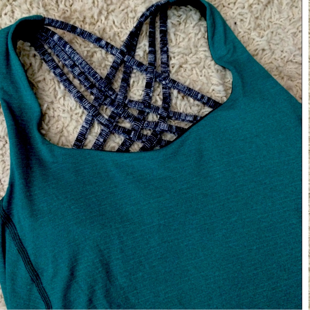 Lululemon Free To Be Wild Tank Top! Size 4